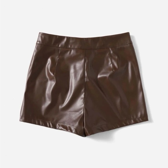 SHEIN Chocolate Brown PU Leather Shorts Size Small - Picture 3 of 7